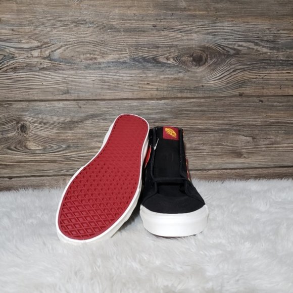 New Vans Harry Potter Gryffindor High Top Sneakers - Picture 5 of 8